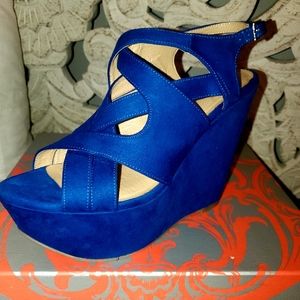 Electric blue Kelsi Dagger Scrappy platform sandal